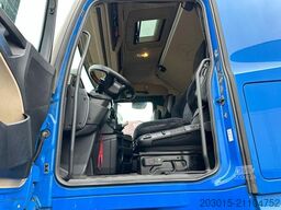 MERCEDES-BENZ Actros 1842