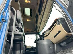 MERCEDES-BENZ Actros 1842