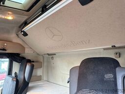 MERCEDES-BENZ Actros 1842