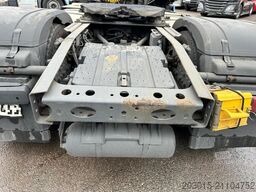 MERCEDES-BENZ Actros 1842