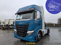 Iveco S-Way 460