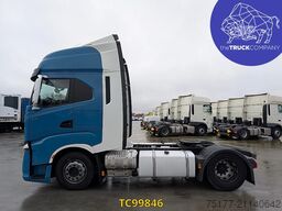 Iveco S-Way 460