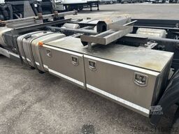 IVECO S-WAY AS190S/FP BDF,   WECHSELFAHRGESTELL