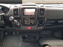 EURAMOBIL Activa One 550 MS Markise, Radio, RFK