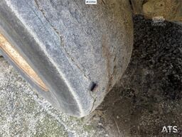 Maur Bilpåbygg 3 axles and tipping semi-trailer for sale as a rep