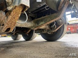 Maur Triple-Axle Trailer – Needs Repair