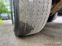 Maur Triple-Axle Trailer – Needs Repair