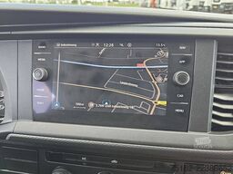 VOLKSWAGEN TRANSPORTER 2.0 TDI L2 150Pk Navi Euro6!