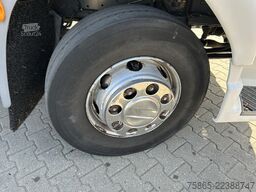 DAF LF 250 FA / 12 Ton / 802 dkm / 6 Cilinder / Cha...
