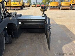 Bomag BF600P-2 incl. 2 x 75 cm extensions