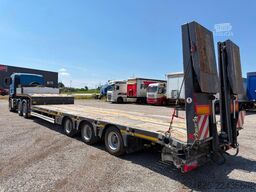KÄSSBOHRER Lowbed 3-Achs Auflieger Hydr Rampen *Lenk*BJ-19