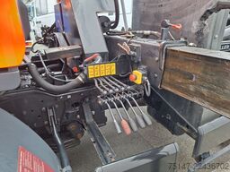 MAN 26.343 6x2*4 Meiller Abroller + Kran Feuerwehr