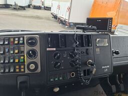 MAN 26.343 6x2*4 Meiller Abroller + Kran Feuerwehr