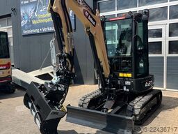 BOBCAT E 27  - Exclusive Edition 1of1