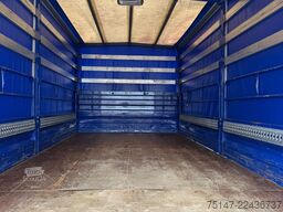 MERCEDES-BENZ 1820 AK Allrad 4x4 3-Sitzer ex-THW