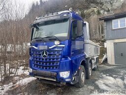 Mercedes-Benz Arocs 3263