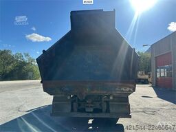 Scania R500 6x2 snow rigged tipper truck w/ plate and und