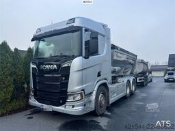 Scania R660 6x4 Asphalt Truck