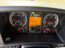 Scania R580 8x4 combi truck w/ new retarder, turntable an