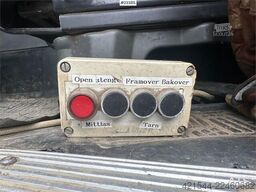 Scania R124/400 hook truck w/ 26T hook and box. WATCH VID