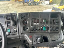 Scania R124/400 hook truck w/ 26T hook and box. WATCH VID