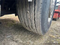 Scania R124/400 hook truck w/ 26T hook and box. WATCH VID