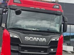 Scania R580 8x4 Tipper Truck – Only 250,000 km! WATCH VID