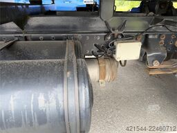Renault D 4x2 tipper truck 7.5 tons