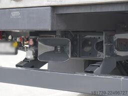 Mercedes-Benz Actros 2545 6×2 MP5 / KRONE refrigerator