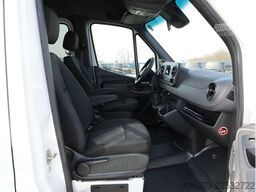 Mercedes-Benz Sprinter 317 CDI Kombi,Rollstuhllift,8Sitze
