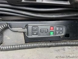 Scania R580 6x2 tractor unit w/ tipping hydraulics and ne