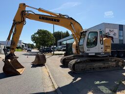 LIEBHERR R924 COMPACT - FULL HYDR - 25.7T - A/C - CE - B...