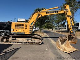 LIEBHERR R924 COMPACT - FULL HYDR - 25.7T - A/C - CE - B...