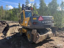 Volvo EW160B w/ rototilt and two buckets. WATCH VIDEO