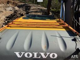 Volvo EW160B w/ rototilt and two buckets. WATCH VIDEO