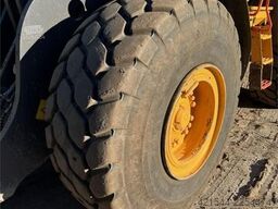 Volvo L110H Wheel Loader