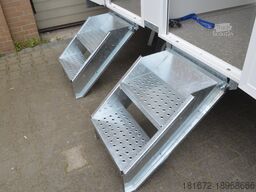 Blyss Toilettenwagen