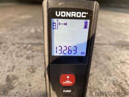 Pacton Z3-002 Fridge / Carrier Vector 1850 / BPW Axles...