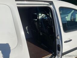 RENAULT Kangoo Rapid Maxi Extra,Navi,PDC,Kamera