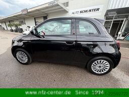 FIAT 500 e Red Paket Komfort Kamera PDC CARPLAY