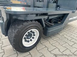 Combilift C4000 /2015 /Triplex 8400 mm/Only 7299 h