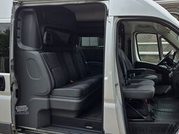 Peugeot Boxer 3.0 HDI L2H2 6-SITZER 8X BEREIFT