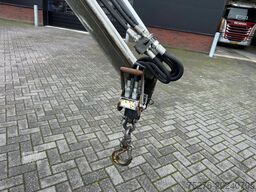 Volvo FM 460 8x2 HMF 6020 + Fly Jib, Winch