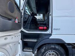 Volvo FH520 tractor unit. 141,000 km!