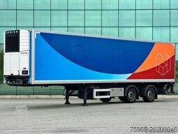  Gray & Adams and CITY TRAILER CARRIER VECTOR 185
