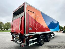  Gray & Adams and CITY TRAILER CARRIER VECTOR 185