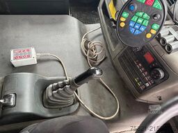 MAN TGM 18.340 Roadsweeper