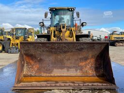 Caterpillar 966