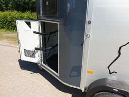 Cheval Liberté schön praktischGold 3 Sattelkammer Pullman Fahrwerk 100kmh