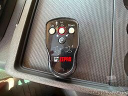 VOLVO FM330 4X2
